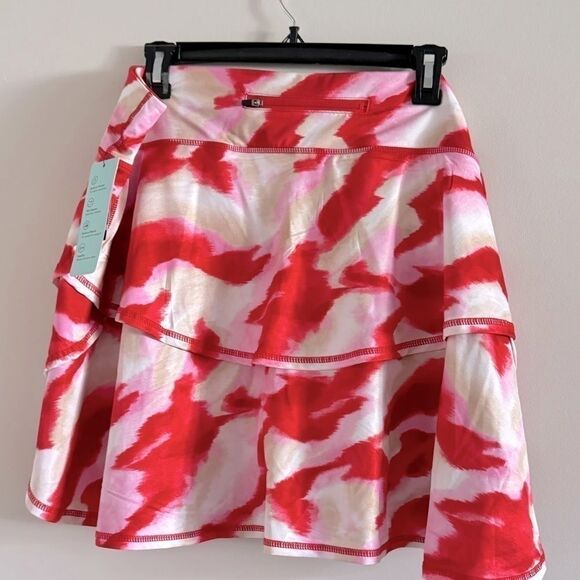 ID Ideology Women's Twist Flounce Athleisure Skort Red - Picture 12 of 15